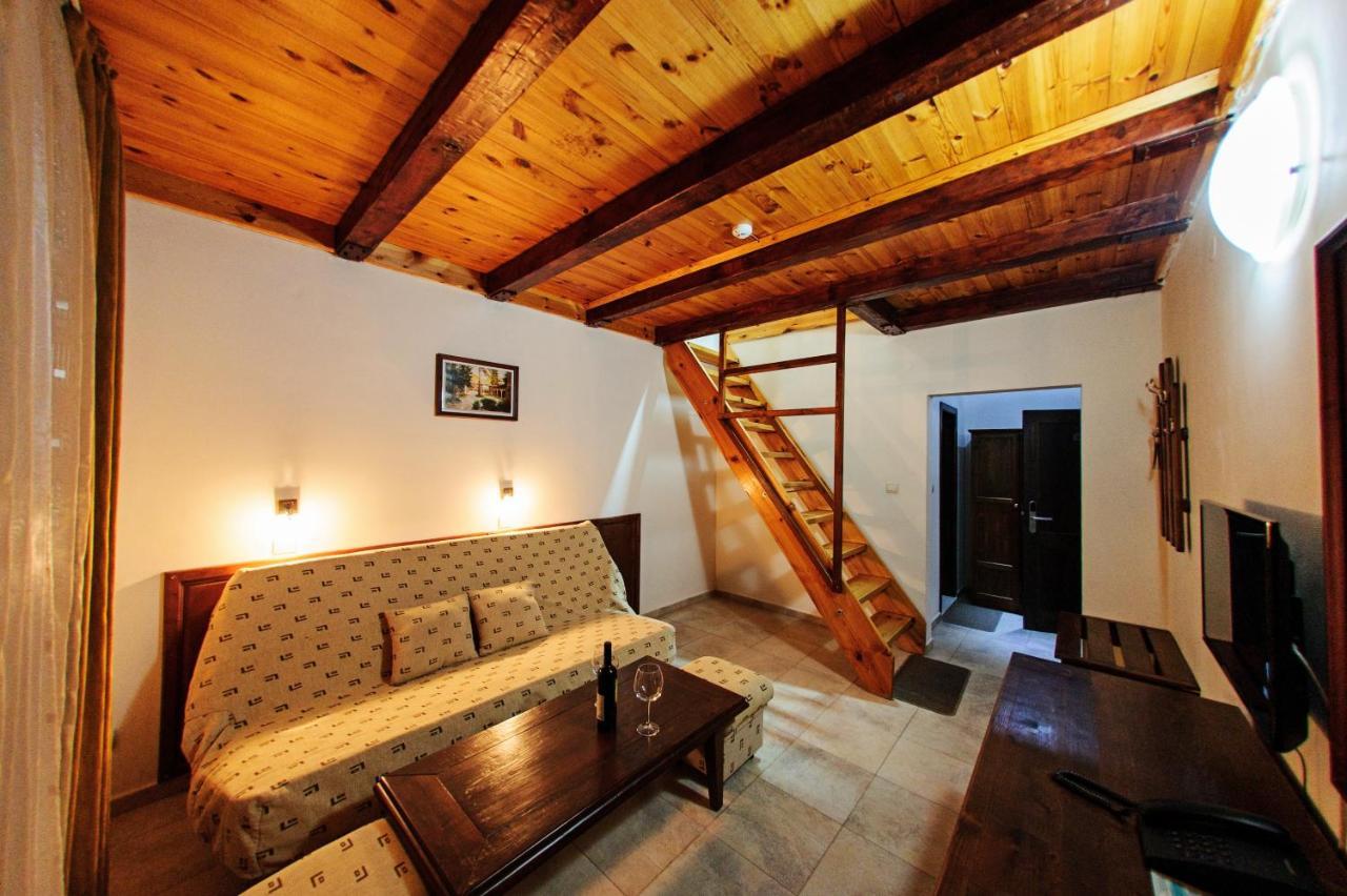 Hotel Dumanov Банско Экстерьер фото